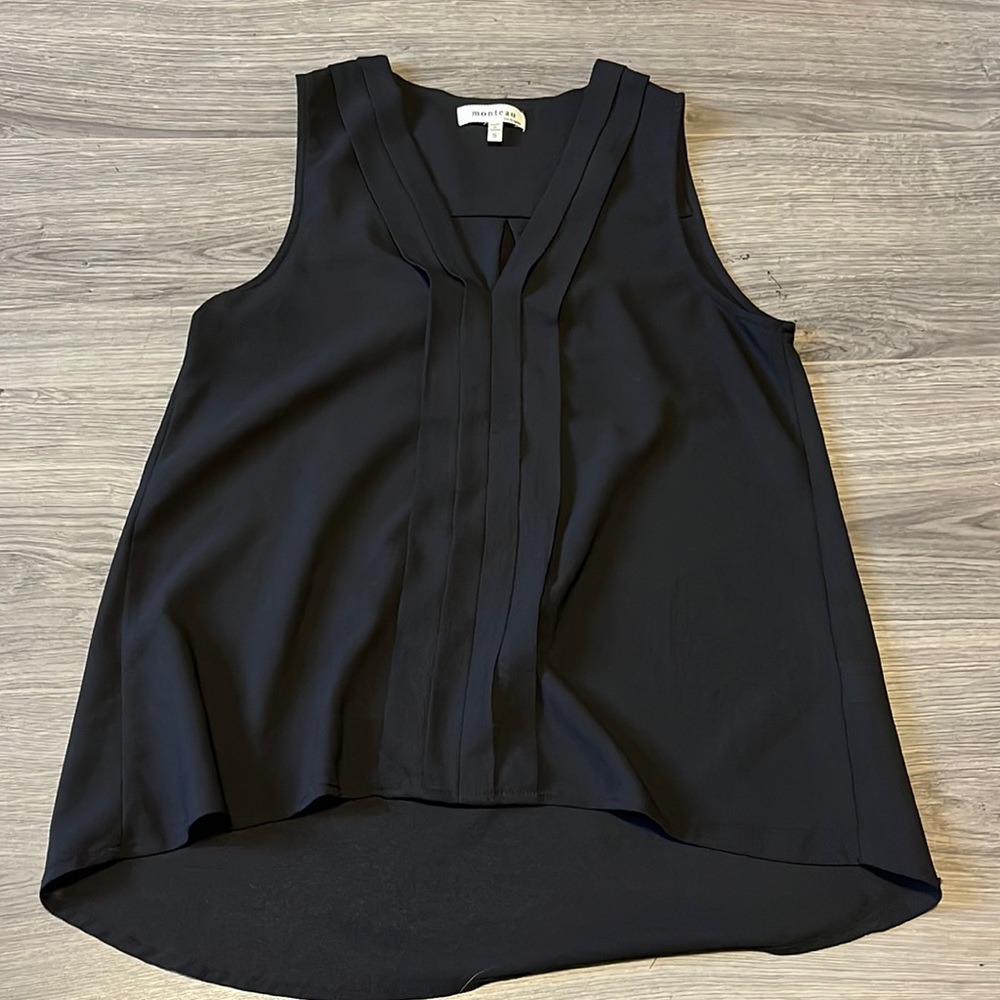 Women’s dressy tank top